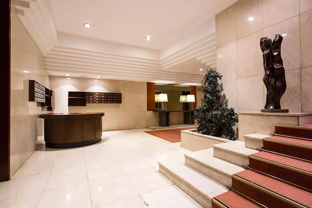 Apartamento En Gran Via Bilbao Spagna